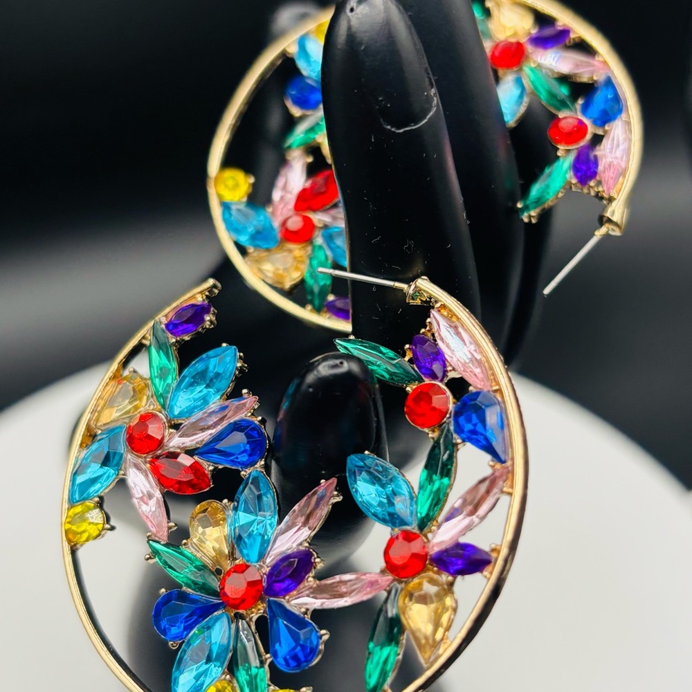 ❣️New beautiful Large Hoop Earings Colorful Costume Jewelry in gold color